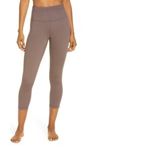 Zella Studio Lite Crop Leggings Size S